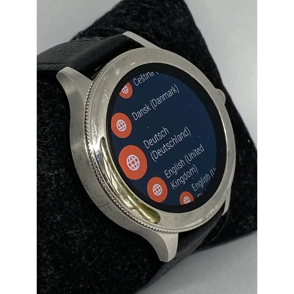 Fossil classy watch